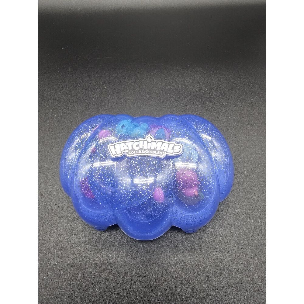 hatchimals colleggtibles lot with 12 figurines